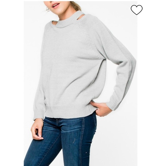 Cutout collarbone sweater - Picture 2 of 2